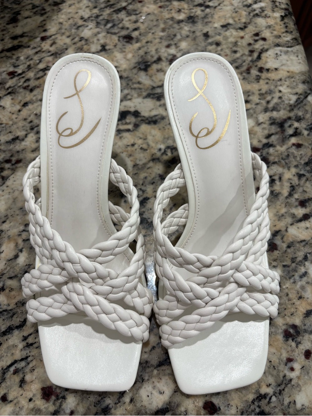 Marjorie Sam Edelman - Picture 1 of 3